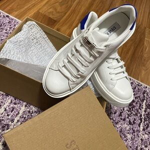 Steve Maden sneakers brand new in original box and an extra pair shoe laces